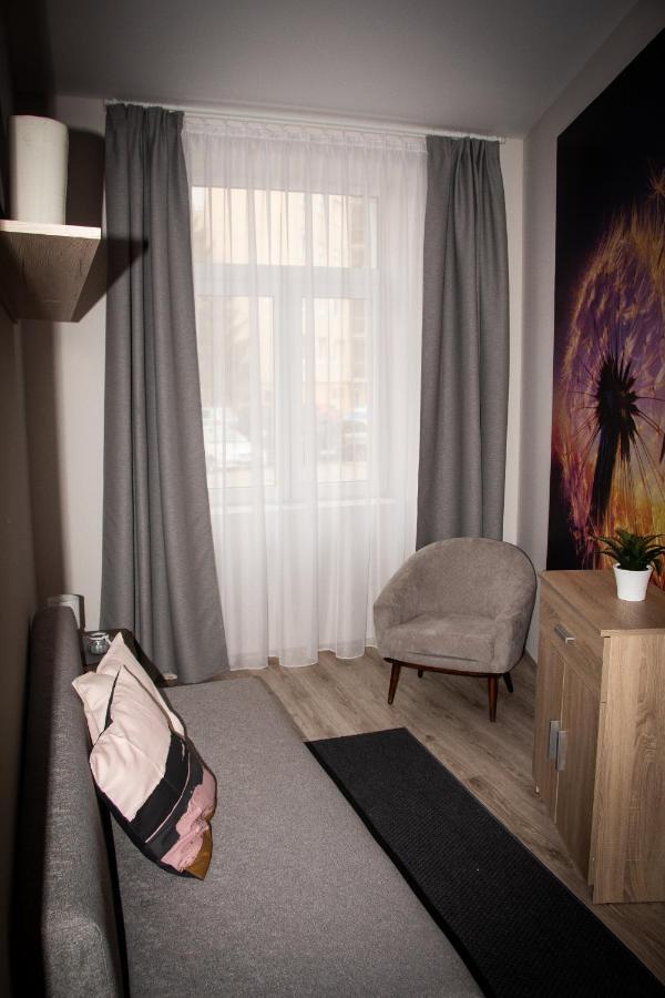 Loli Apartman Мішкольц Екстер'єр фото